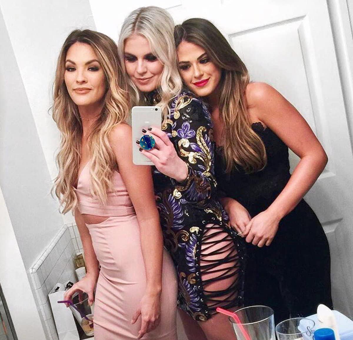 6 Pack Expandable Phone Grip & Stand – Cellphone Holder for Smartphones, Assorted Colors: Blue, Green, Black, Rose Gold, Marble - Image 4